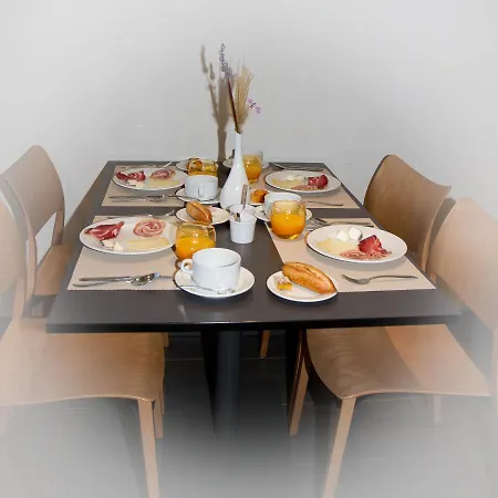Bourquin - Lycee Hotelier Christian Bourquin * أرجيليه- سور- مير