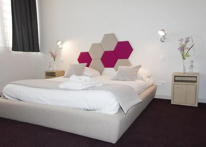 Bourquin - Lycee Hotelier Christian Bourquin * Аржель-сюр-Мер
